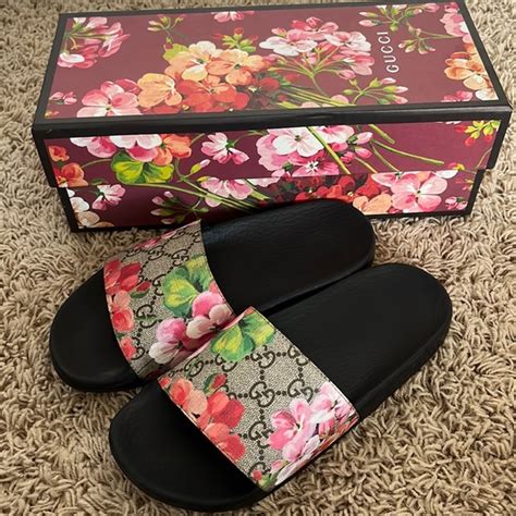 fake gucci flower slides|gucci flip flops with flowers.